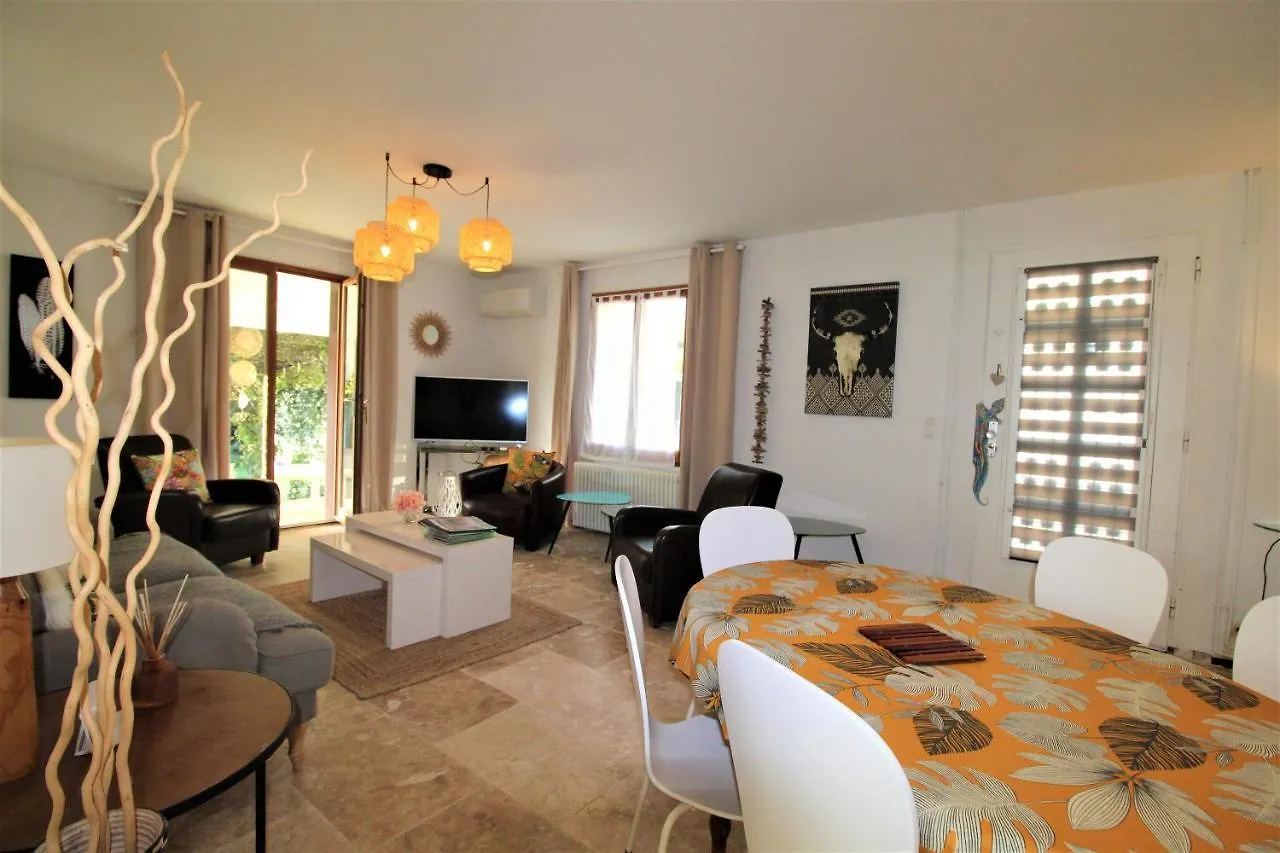 Villa Les Bastidons de L'Isle - Le Saint-Julien - 3 étoiles